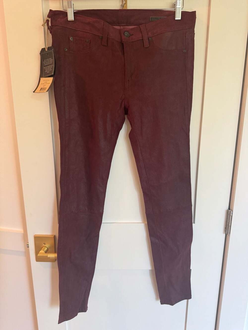 rag & bone W1602L016 Skinny Leather Jean in Wine Size 29